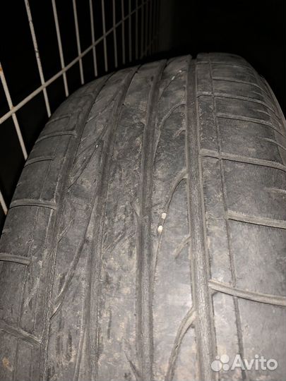 Bridgestone Dueler H/P Sport 215/65 R16 98H