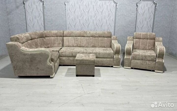 Диван мягкий