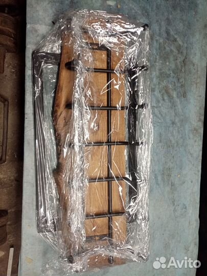 Вешалка в прихожую