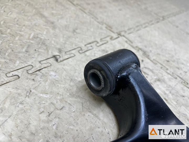 Рычаг передний правый toyota sienta