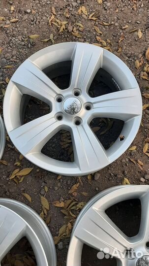 R17 5*114,3 ET40 Jeep Compass