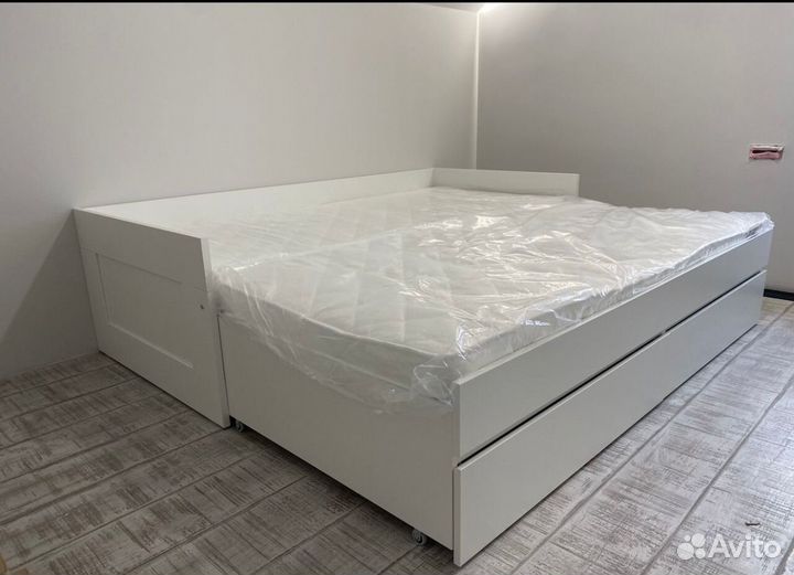 Кровать 180х200 IKEA