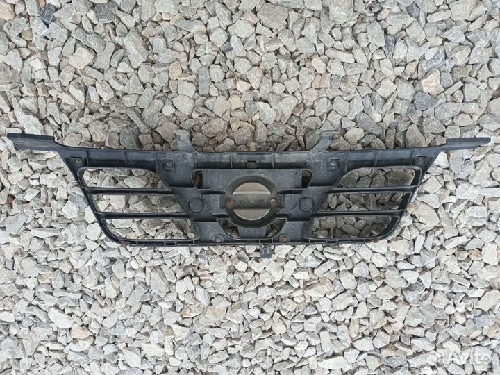 Решетка радиатора nissan X-Trail T30