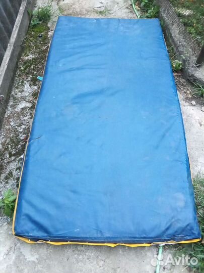 Мат гимнастический бу