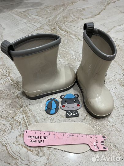 Детские резиновые сапоги