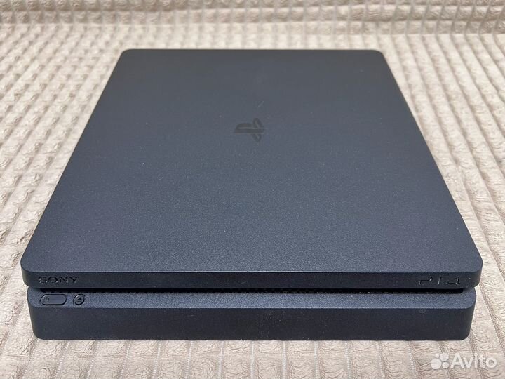 PlayStation 4 Slim 1Tb + 55 игр