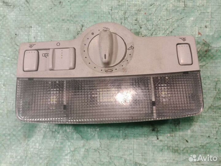 Плафон салонный Volkswagen Jetta 4