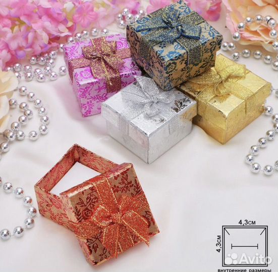 Коробочка подарочная для украшений