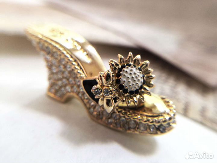 Брошь, винтаж, St. John, Америка/ США, 80е