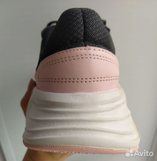 Кроссовки женские adidas