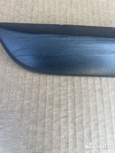 Молдинг заднего правого крыла VW Scirocco