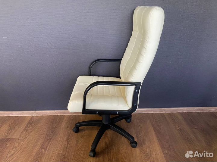 Компьютерное кресло от производителя