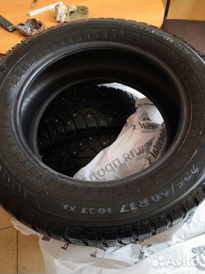 Nokian Tyres Hakkapeliitta 5 225/60 R17 103