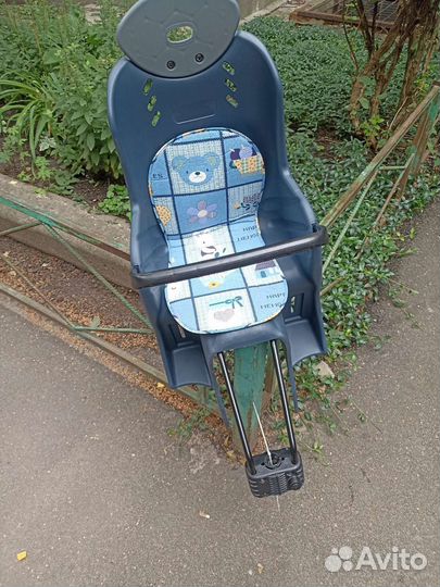 Детское кресло для велосипеда на раму