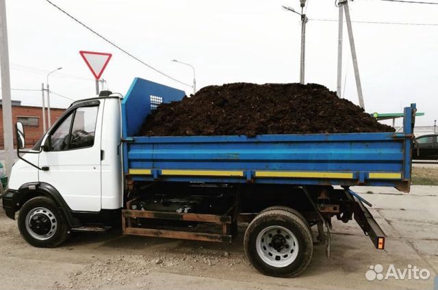 Самосвалом Навоз