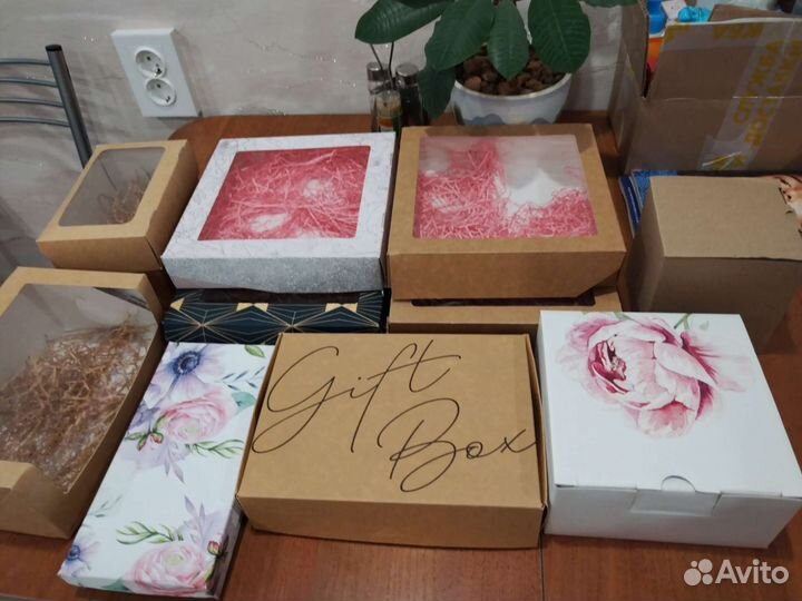Коробки для подарков