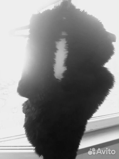 Шкурки норки и воротник из соболя