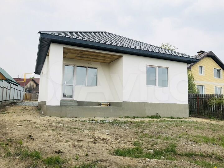 Коттедж 96 м² на участке 12 сот.