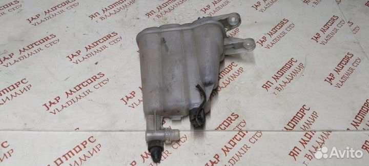 Бачок расширительный Audi A4 B8 седан CAB 2009