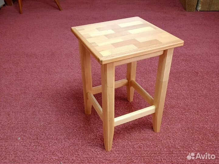 Табурет деревянный ручная работа