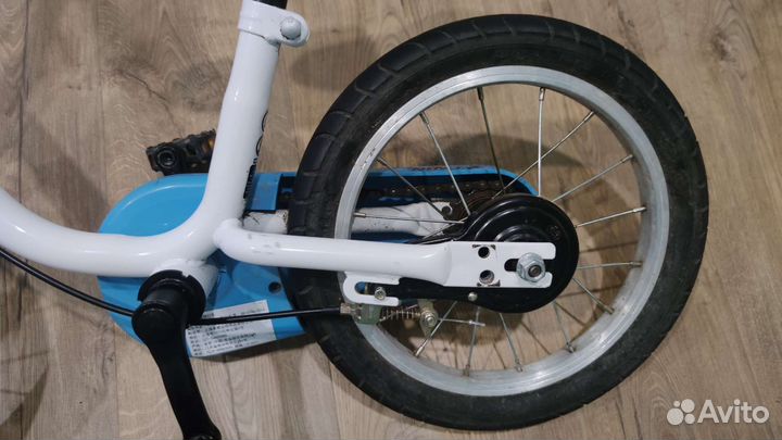 Детский велосипед btwin 14 лёгкий