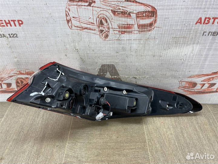 Фонарь левый Toyota Camry (Xv70) 2017-Н.в