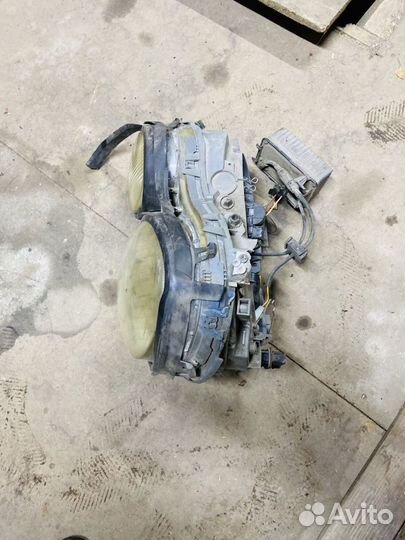 Фара левая мерседес е 210