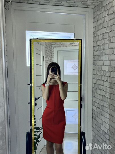 Коктейльное платье 40 42