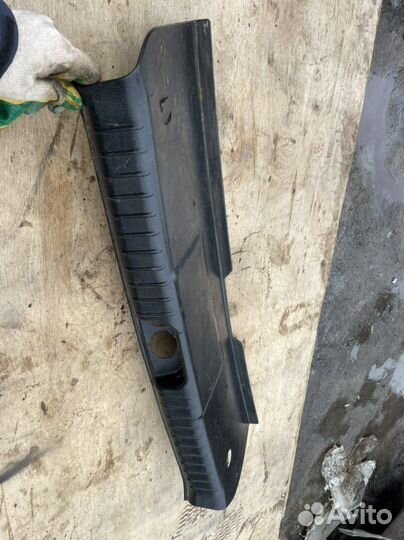 Авео т200 обшивка пластик багажника