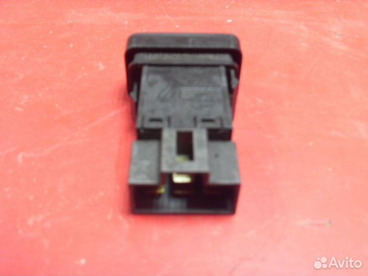 Кнопка обогрева 253500N000 Nissan Pulsar (N15)