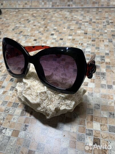 Солнечные очки