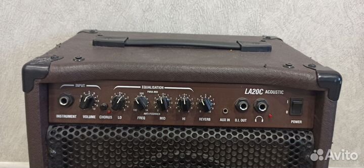 Гитарный комбоусилитель 20вт (для акустики)