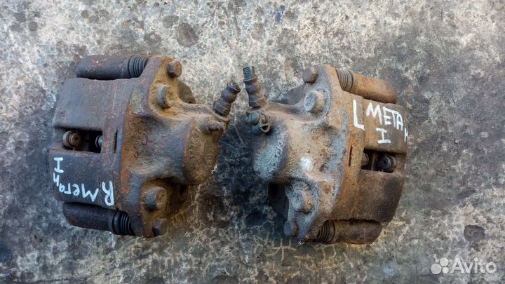 Передний суппорт Рено Меган 1