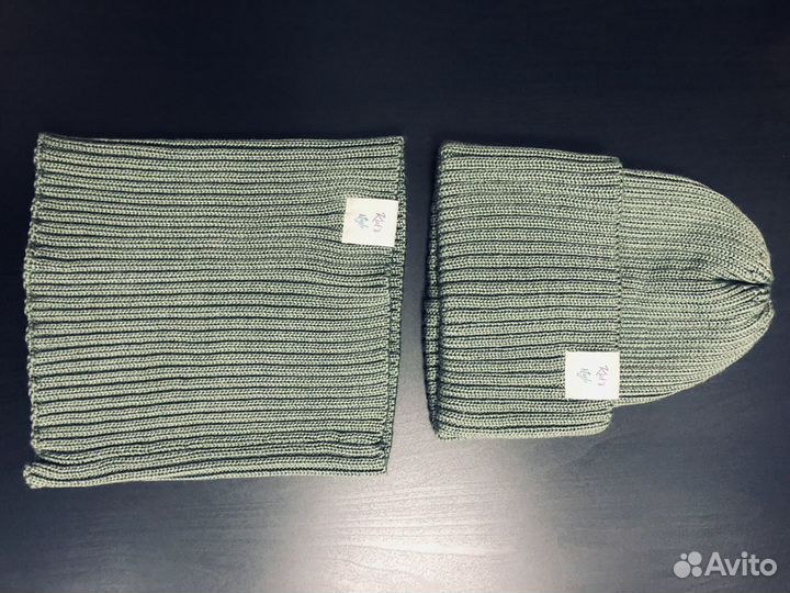 Комплект шапка и снуд