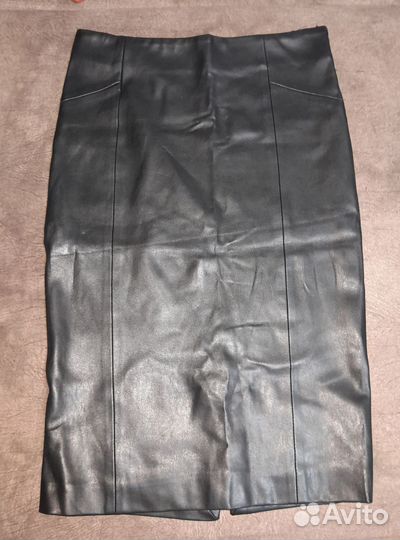 Кожаные вещи на девушку 42-44 размера