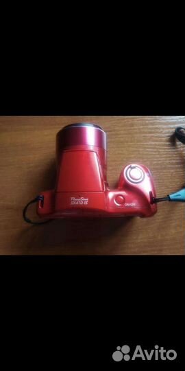 Зеркальный фотоаппарат