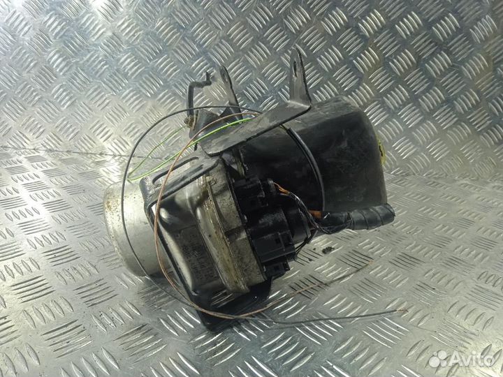 Насос эур 6Q0423156AB Volkswagen Polo (2001-2009)