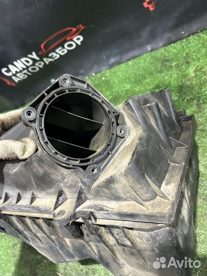 Корпус воздушного фильтра golf 4 1.6