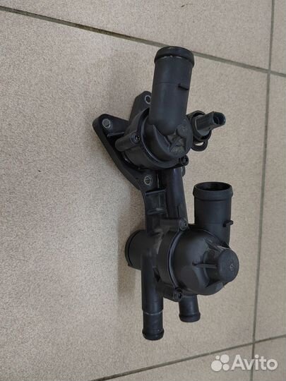 Корпус термостата VAG 1,6 CFN 03C121111AE