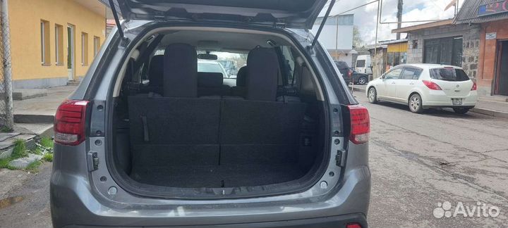 Mitsubishi Outlander 2.4 CVT, 2018, 125 000 км