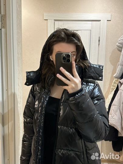 Пуховик женский длинный с капюшоном
