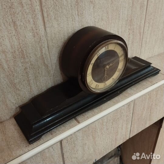 Каминные часы 