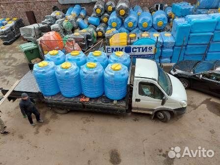 Емкость для хранения воды вертикал., 300 л