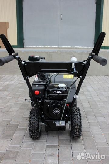 Снегоуборщик Hyundai S 5556