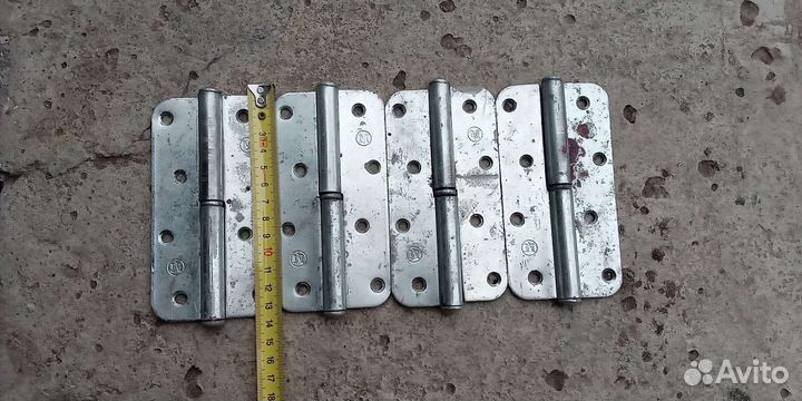 Петли для дверей