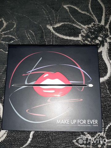 Make up for ever тени