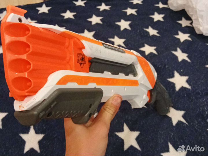 Бластер-Nerf; игрушка;