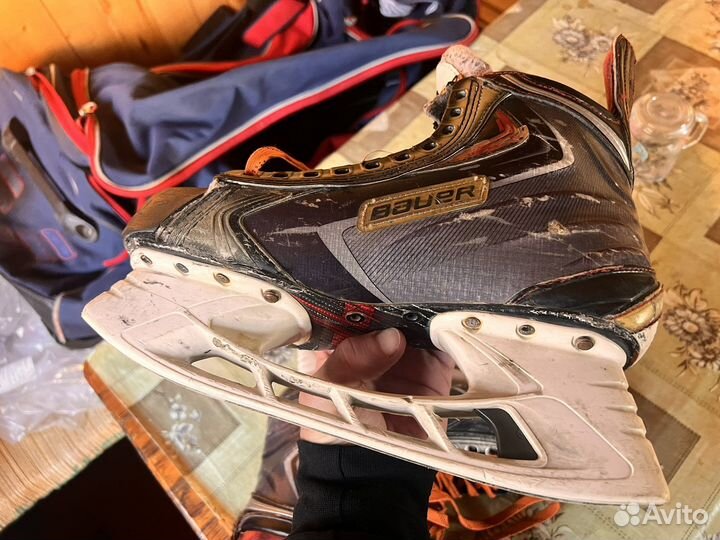 Хоккейные коньки bauer vapor apx2