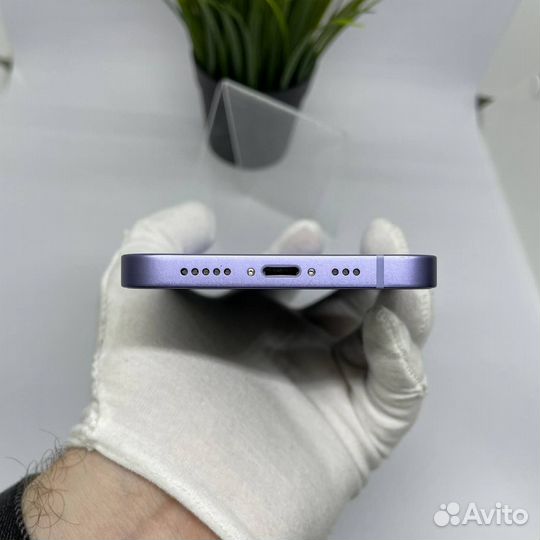 iPhone 12, 64 ГБ