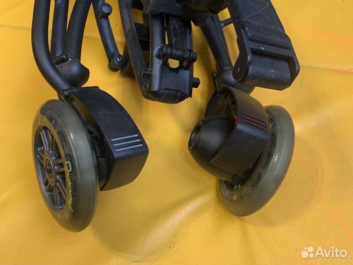 Коляска детская,Quinny Yezz